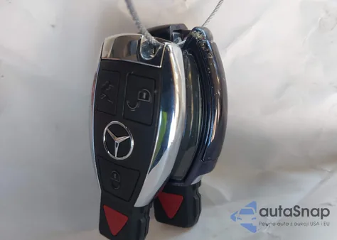 2016 Mercedes-Benz C 300 Luxury 4Matic from USA, damaged, VIN 55SWF4KB1GU137280